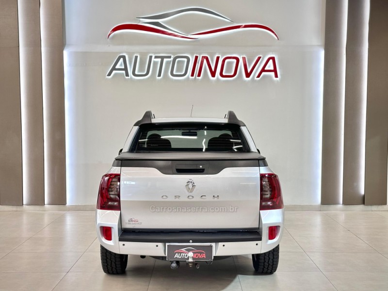DUSTER OROCH 2.0 16V FLEX DYNAMIQUE 4P AUTOMÁTICO - 2017 - IVOTI