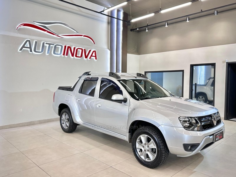 DUSTER OROCH 2.0 16V FLEX DYNAMIQUE 4P AUTOMÁTICO - 2017 - IVOTI