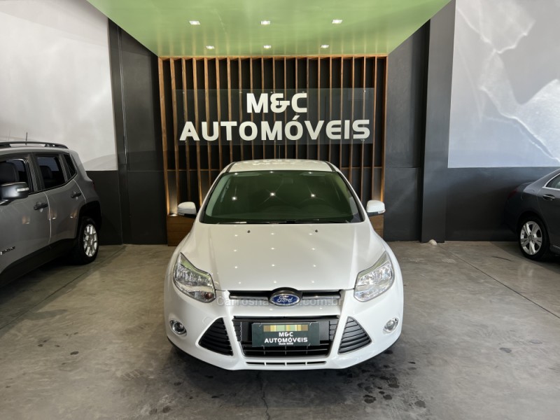 FOCUS 1.6 SE HATCH 16V FLEX 4P AUTOMÁTICO - 2015 - CAXIAS DO SUL