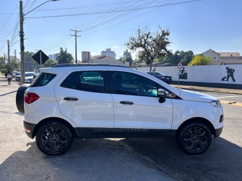 ECOSPORT 1.6 FREESTYLE 16V FLEX 4P MANUAL - 2013 - VENâNCIO AIRES