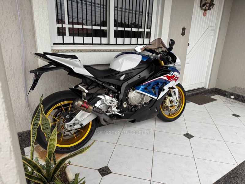 S 1000 RR - 2019 - GARIBALDI