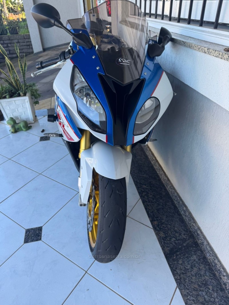 S 1000 RR - 2019 - GARIBALDI