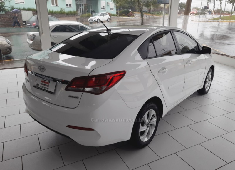 HB20S 1.6 COMFORT STYLE 16V FLEX 4P AUTOMÁTICO - 2016 - GARIBALDI