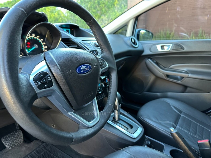 FIESTA 1.6 TITANIUM HATCH 16V FLEX 4P AUTOMÁTICO - 2014 - SãO LEOPOLDO