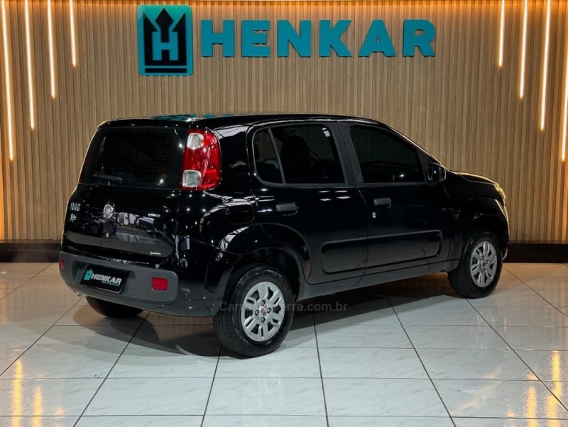 UNO 1.0 EVO VIVACE 8V FLEX 4P MANUAL - 2011 - CAMPO BOM