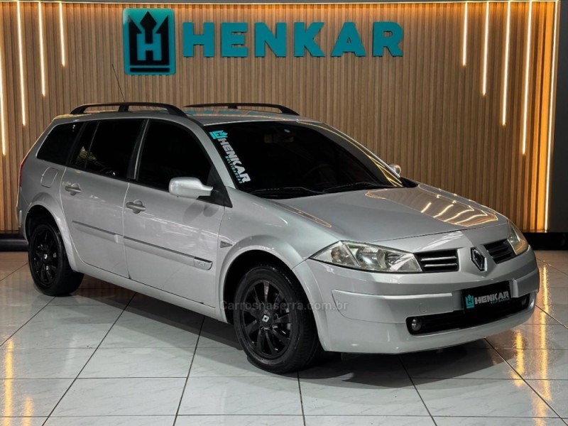 MÉGANE 1.6 DYNAMIQUE GRAND TOUR 16V FLEX 4P MANUAL - 2012 - CAMPO BOM