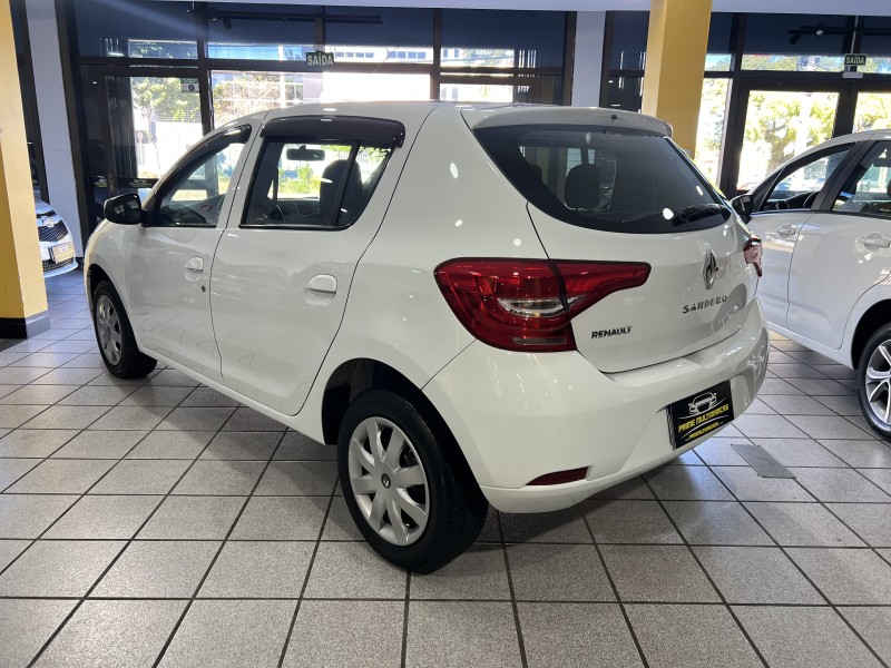 SANDERO 1.0 LIFE 12V FLEX 4P MANUAL - 2020 - CAXIAS DO SUL