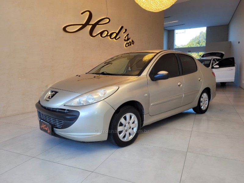 207 1.4 SEDAN XR PASSION 8V FLEX 4P MANUAL - 2011 - CANELA