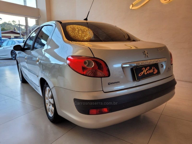 207 1.4 SEDAN XR PASSION 8V FLEX 4P MANUAL - 2011 - CANELA
