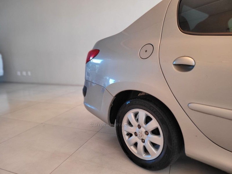 207 1.4 SEDAN XR PASSION 8V FLEX 4P MANUAL - 2011 - CANELA