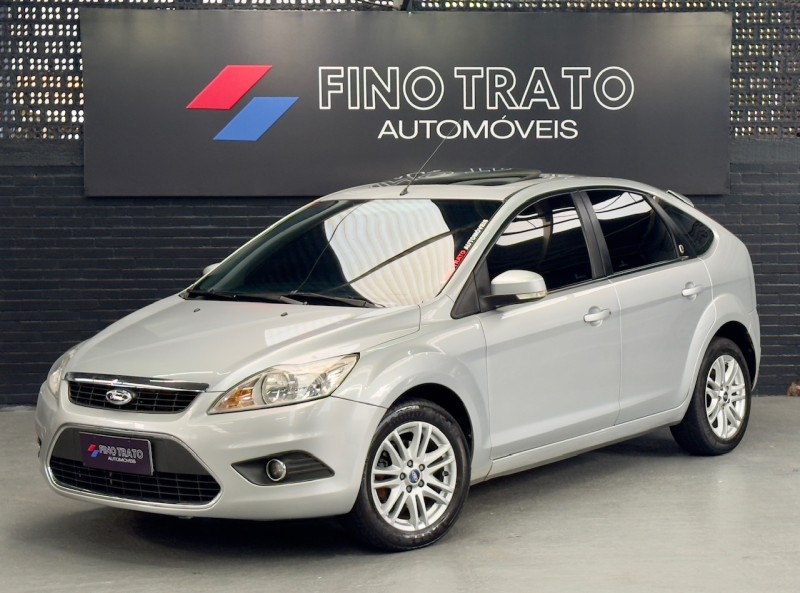 focus 2.0 ghia 16v gasolina 4p automatico 2009 caxias do sul