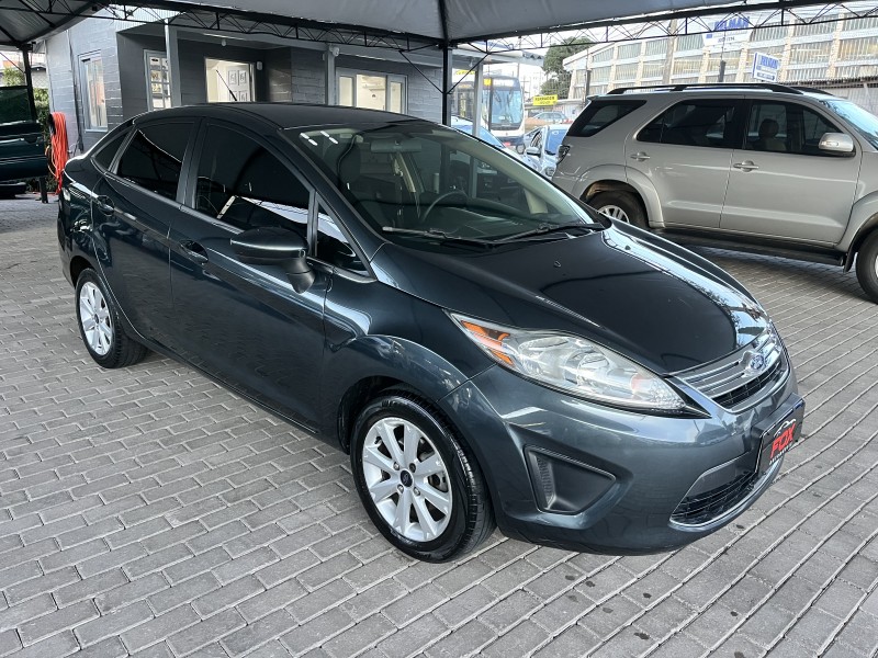 FIESTA 1.6 SE SEDAN 16V FLEX 4P MANUAL - 2011 - CAXIAS DO SUL