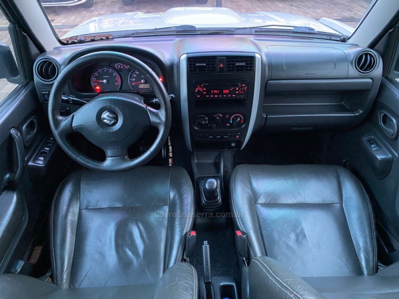 JIMNY 1.3 4SPORT 4X4 16V GASOLINA 2P MANUAL - 2015 - DOIS IRMãOS
