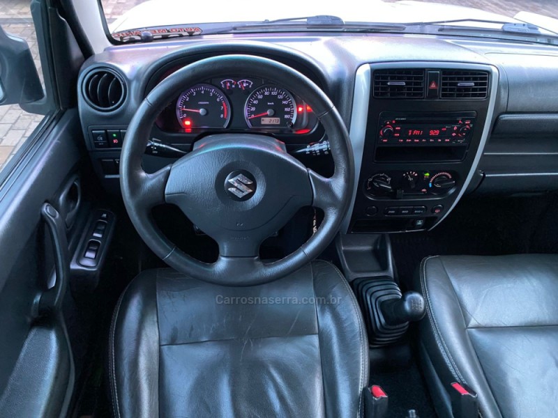 JIMNY 1.3 4SPORT 4X4 16V GASOLINA 2P MANUAL - 2015 - DOIS IRMãOS