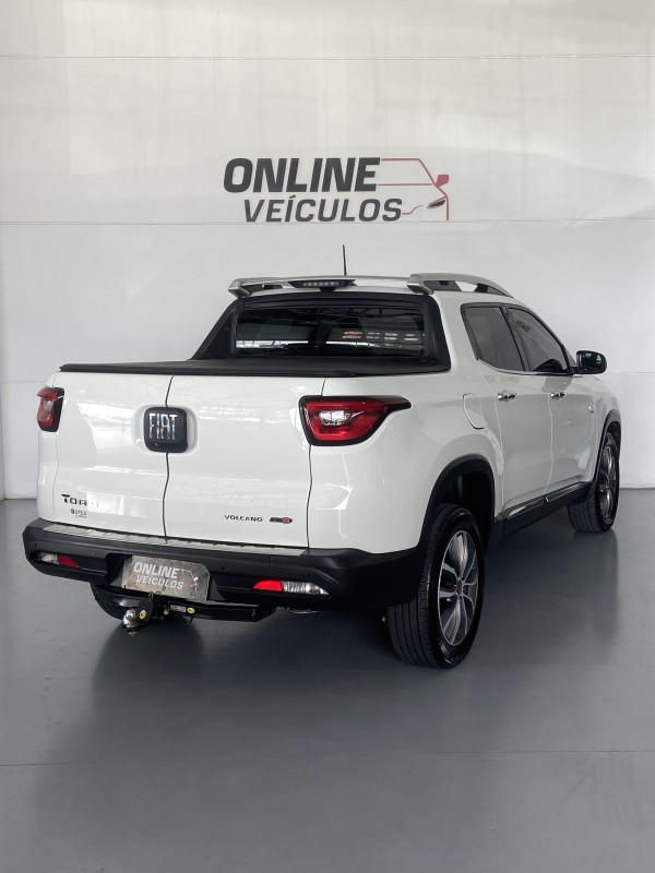TORO 2.0 16V TURBO DIESEL VOLCANO AT9 4X4 AUTOMÁTICO - 2021 - FARROUPILHA