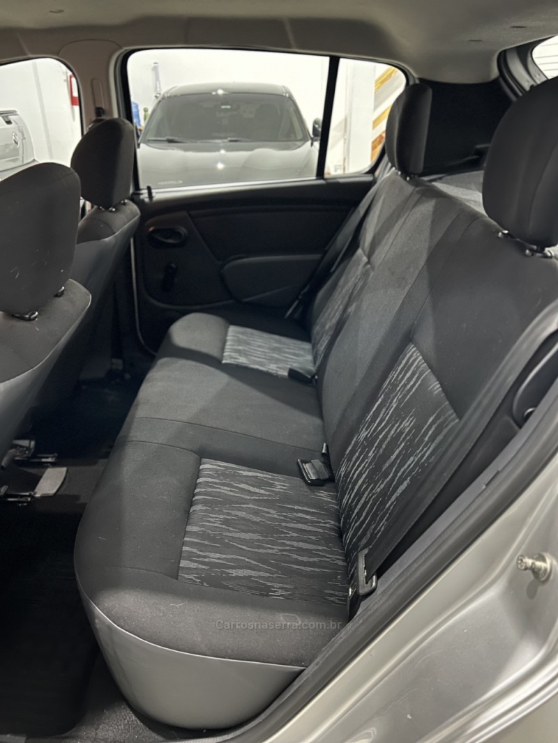 SANDERO 1.0 AUTHENTIQUE 16V FLEX 4P MANUAL - 2012 - CAXIAS DO SUL