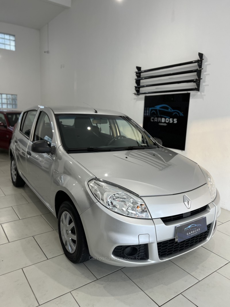 sandero 1.0 authentique 16v flex 4p manual 2012 caxias do sul