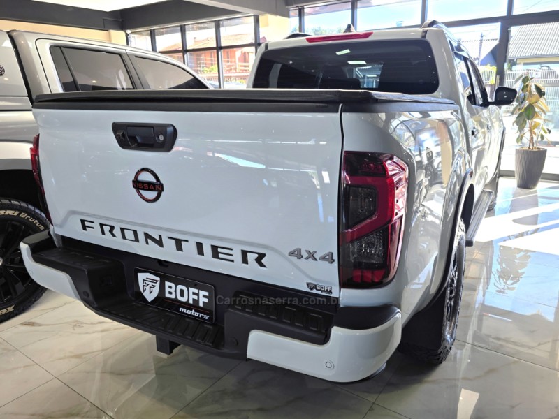 FRONTIER 2.3 PRO4X 4X4 CD BI-TURBO DIESEL 4P AUTOMÁTICO - 2024 - CAXIAS DO SUL