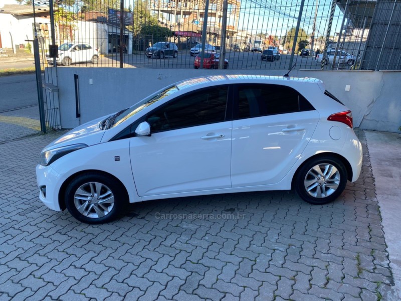 HB20 1.0 COMFORT 12V FLEX 4P MANUAL - 2015 - CAXIAS DO SUL