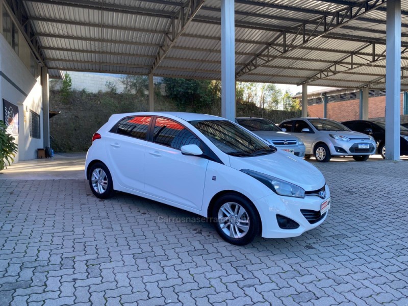 HB20 1.0 COMFORT 12V FLEX 4P MANUAL - 2015 - CAXIAS DO SUL
