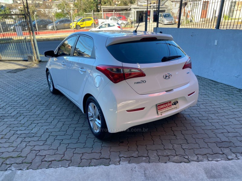 HB20 1.0 COMFORT 12V FLEX 4P MANUAL - 2015 - CAXIAS DO SUL