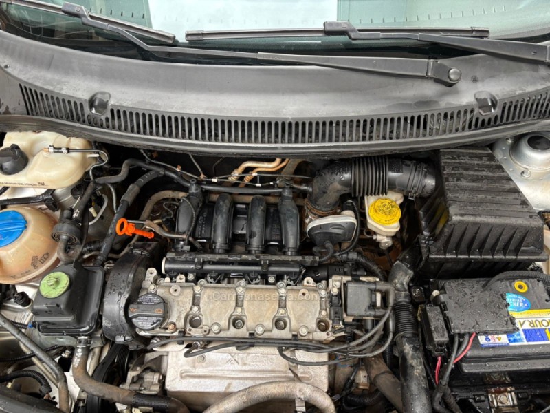 FOX 1.6 COMFORTLINE 8V FLEX 4P MANUAL - 2013 - CAXIAS DO SUL