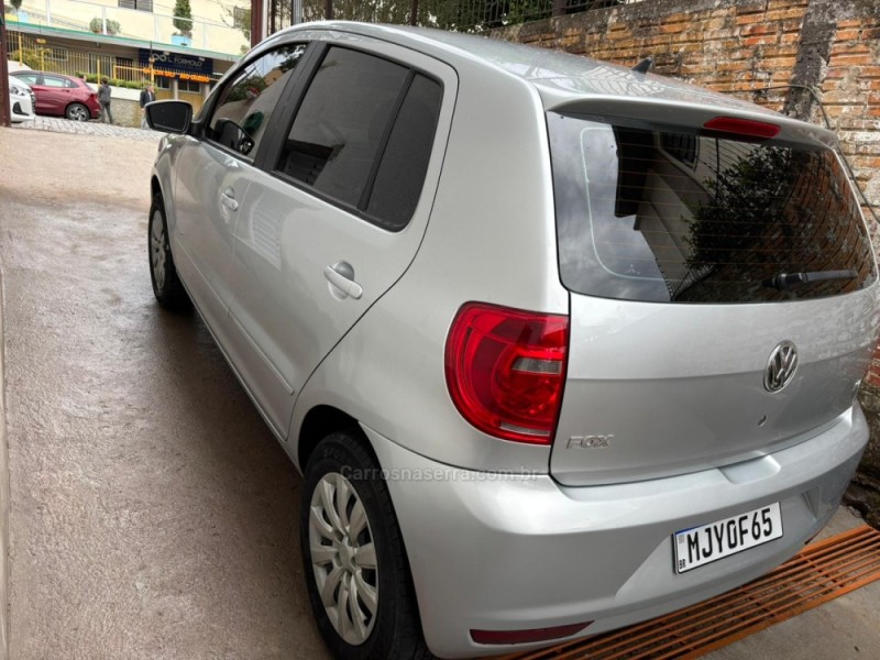 FOX 1.6 COMFORTLINE 8V FLEX 4P MANUAL - 2013 - CAXIAS DO SUL