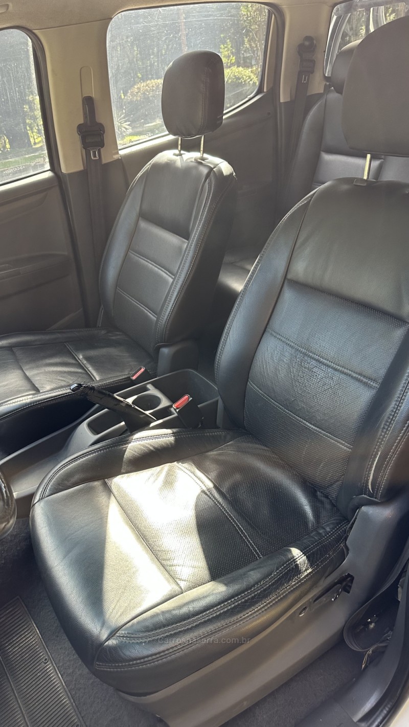 S10 2.8 LS 4X2 CD 16V TURBO DIESEL 4P MANUAL - 2013 - CAXIAS DO SUL