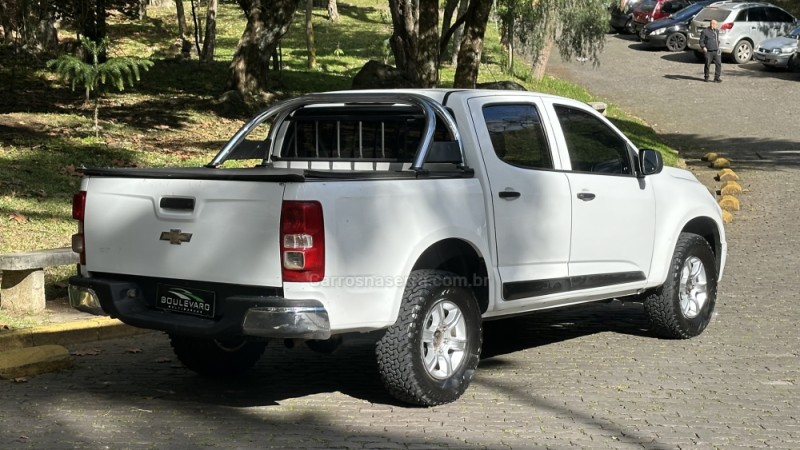 S10 2.8 LS 4X2 CD 16V TURBO DIESEL 4P MANUAL - 2013 - CAXIAS DO SUL