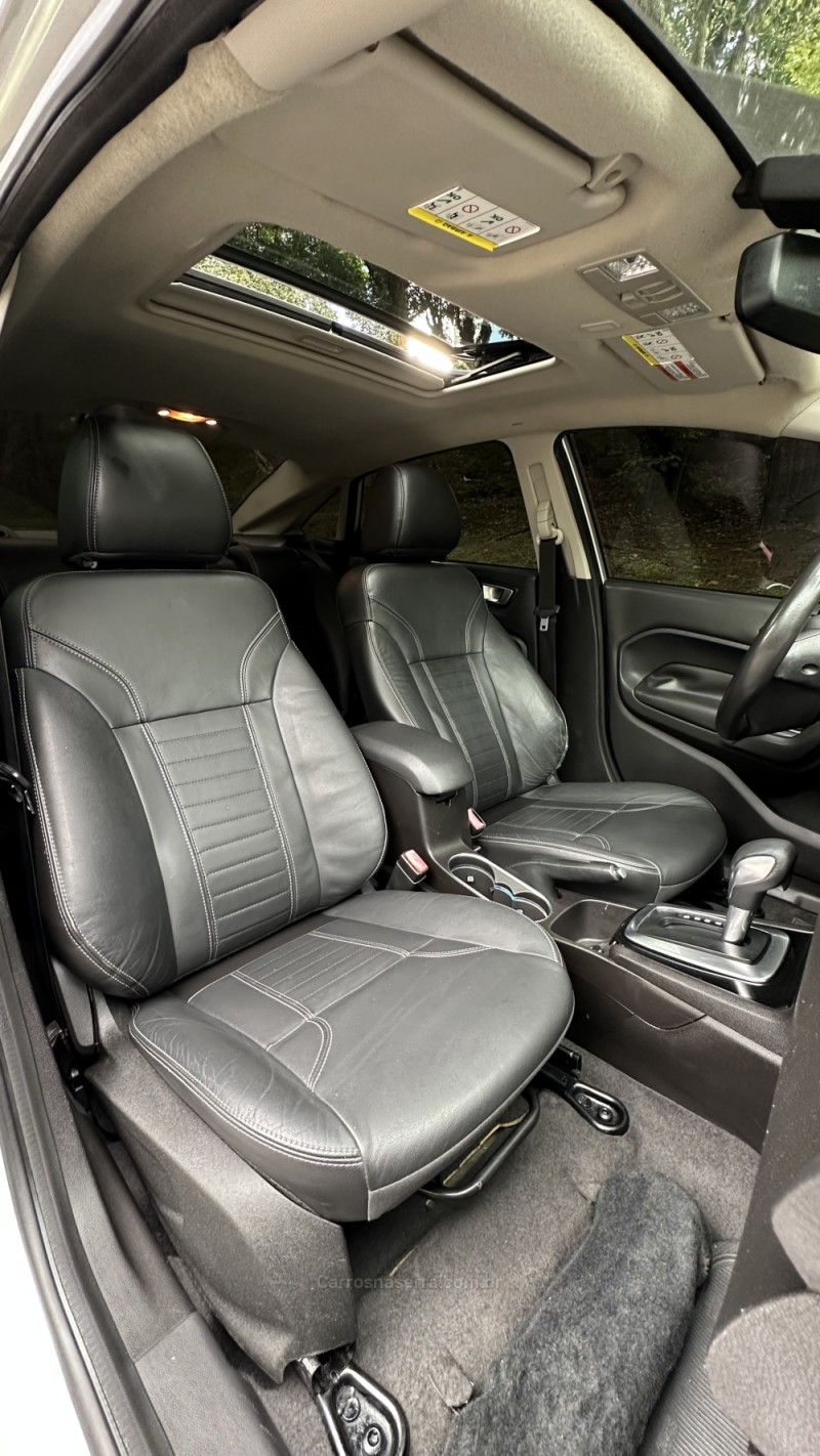 FIESTA 1.6 TITANIUM PLUS SEDAN 16V FLEX 4P AUTOMÁTICO - 2015 - CAXIAS DO SUL