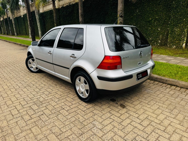 GOLF 1.6 MI 8V GASOLINA 4P MANUAL - 2003 - CAXIAS DO SUL
