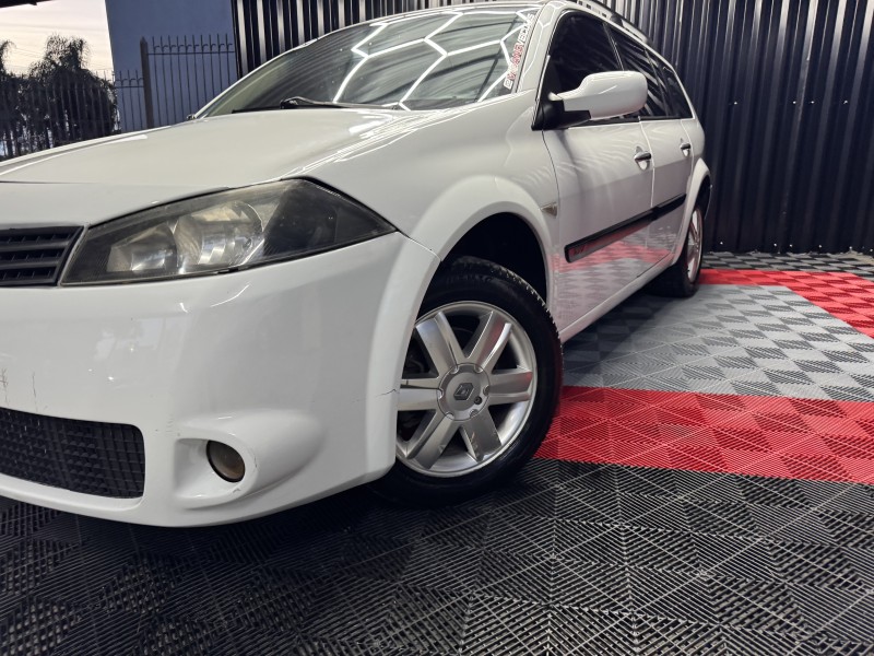 MÉGANE 1.6 EXPRESSION GRAND TOUR 16V FLEX 4P MANUAL - 2008 - CAXIAS DO SUL