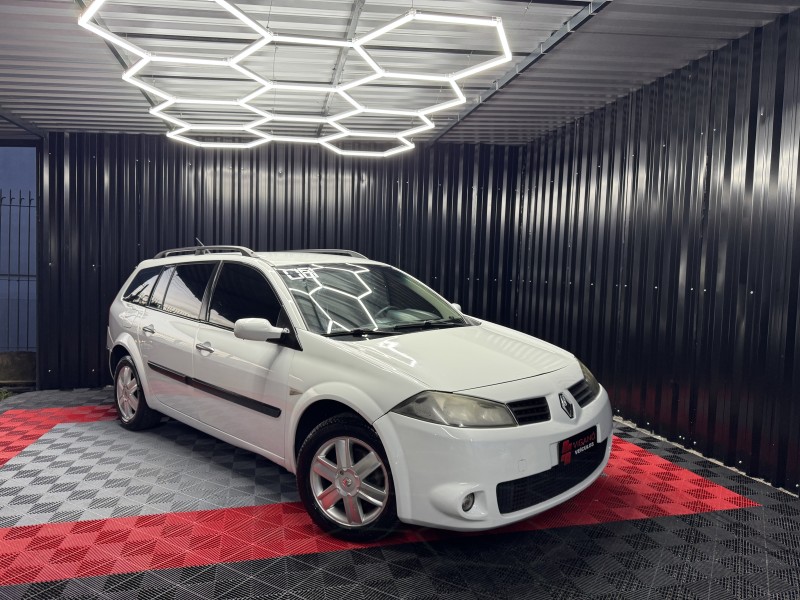 MÉGANE 1.6 EXPRESSION GRAND TOUR 16V FLEX 4P MANUAL - 2008 - CAXIAS DO SUL