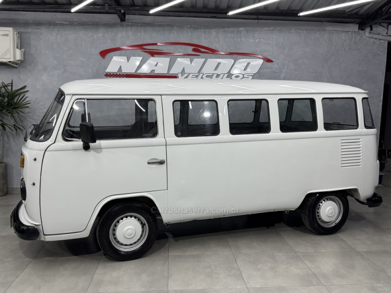kombi 1.6 mi std lotacao 8v gasolina 3p manual 1992 sapiranga