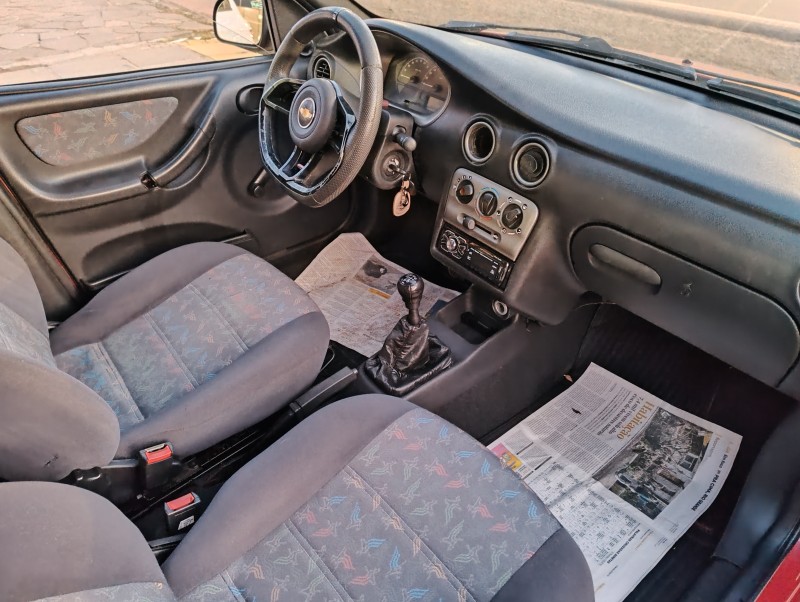 CELTA 1.0 MPFI VHC SUPER 8V GASOLINA 4P MANUAL - 2003 - VACARIA