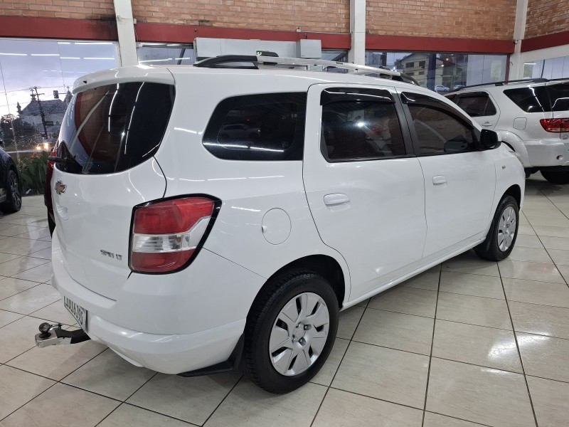 SPIN 1.8 LT 8V FLEX 4P MANUAL - 2013 - FARROUPILHA