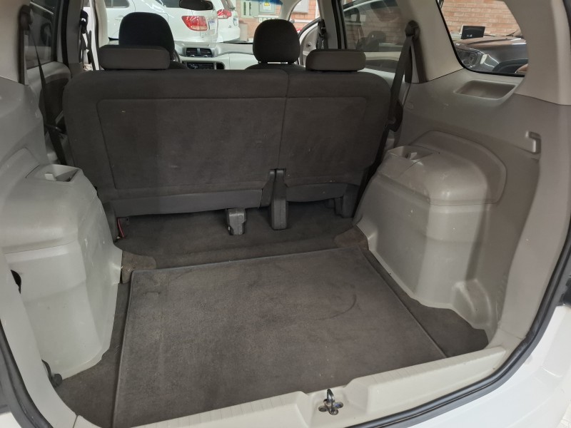 SPIN 1.8 LT 8V FLEX 4P MANUAL - 2013 - FARROUPILHA
