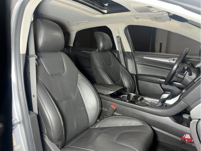 FUSION 2.0 TITANIUM AWD 16V GASOLINA 4P AUTOMÁTICO - 2014 - CAXIAS DO SUL