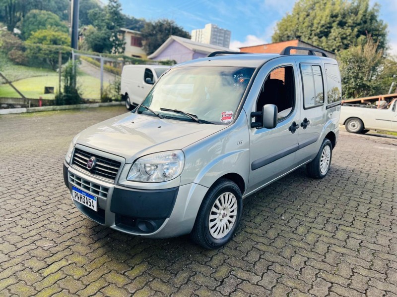 DOBLÓ 1.8 MPI ESSENCE 16V FLEX 7P MANUAL - 2015 - BENTO GONçALVES