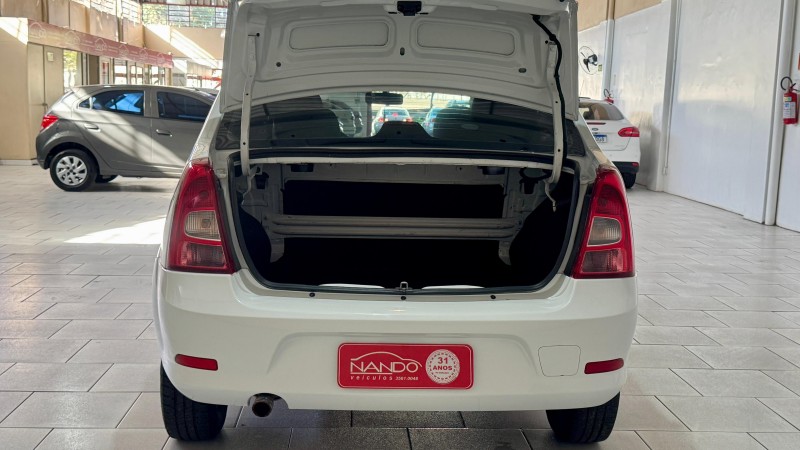 LOGAN 1.0 EXPRESSION 16V FLEX 4P MANUAL - 2012 - ESTâNCIA VELHA