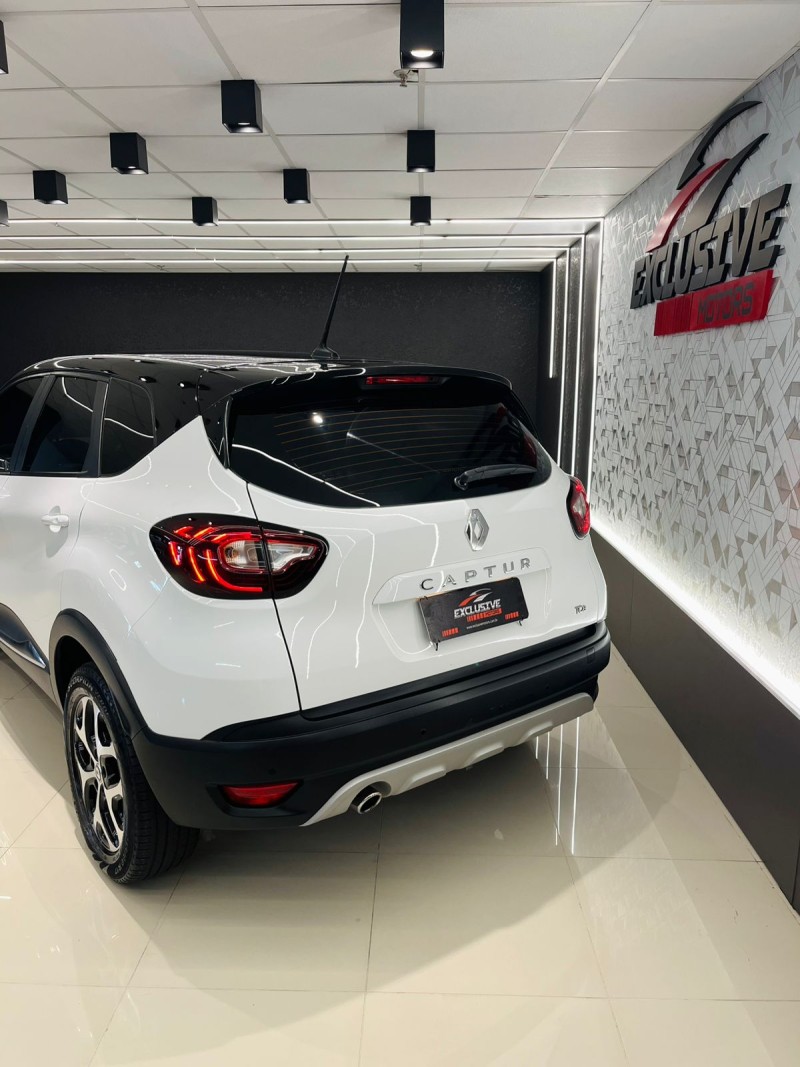 CAPTUR 1.3 ZEN 16V TURBO FLEX 4P AUTOMÁTICO - 2022 - CAXIAS DO SUL