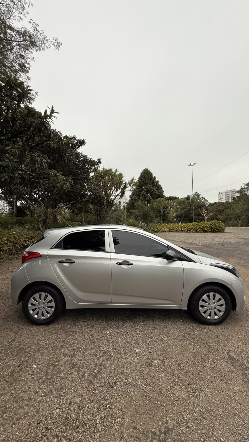 HB20 1.0 COMFORT PLUS 12V TURBO FLEX 4P MANUAL - 2018 - FARROUPILHA