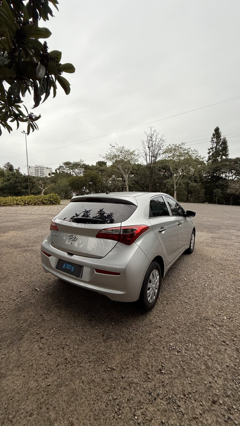 HB20 1.0 COMFORT PLUS 12V TURBO FLEX 4P MANUAL - 2018 - FARROUPILHA
