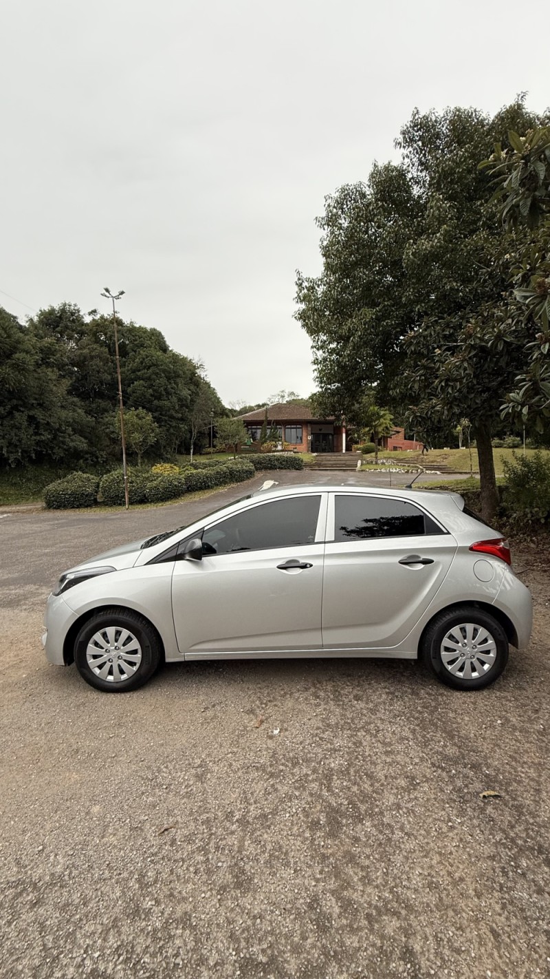 HB20 1.0 COMFORT PLUS 12V TURBO FLEX 4P MANUAL - 2018 - FARROUPILHA