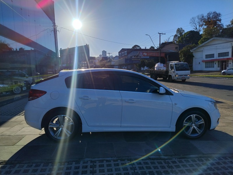 CRUZE 1.8 LT SPORT6 16V FLEX 4P MANUAL - 2015 - CAXIAS DO SUL