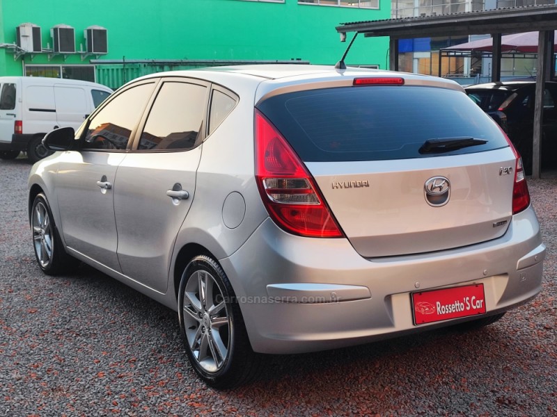 I30 1.6 MPFI 16V FLEX 4P AUTOMÁTICO - 2010 - FARROUPILHA