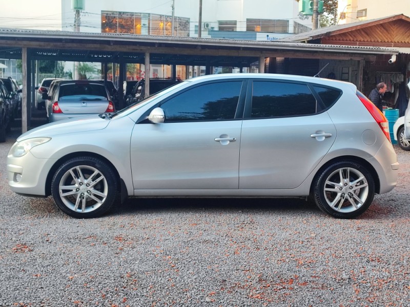 I30 1.6 MPFI 16V FLEX 4P AUTOMÁTICO - 2010 - FARROUPILHA