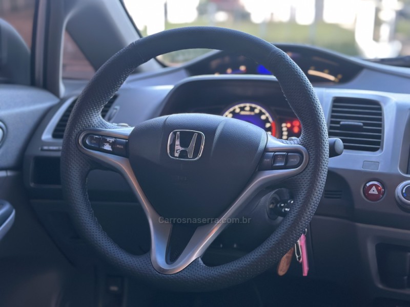 CIVIC 1.8 LXL 16V FLEX 4P AUTOMÁTICO - 2011 - TUPANDI