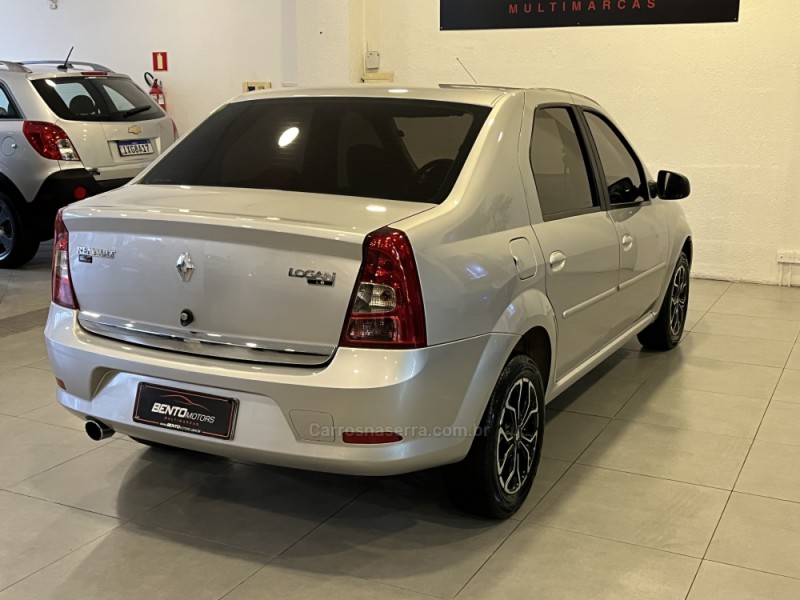 LOGAN 1.6 EXPRESSION 16V FLEX 4P MANUAL - 2011 - BENTO GONçALVES