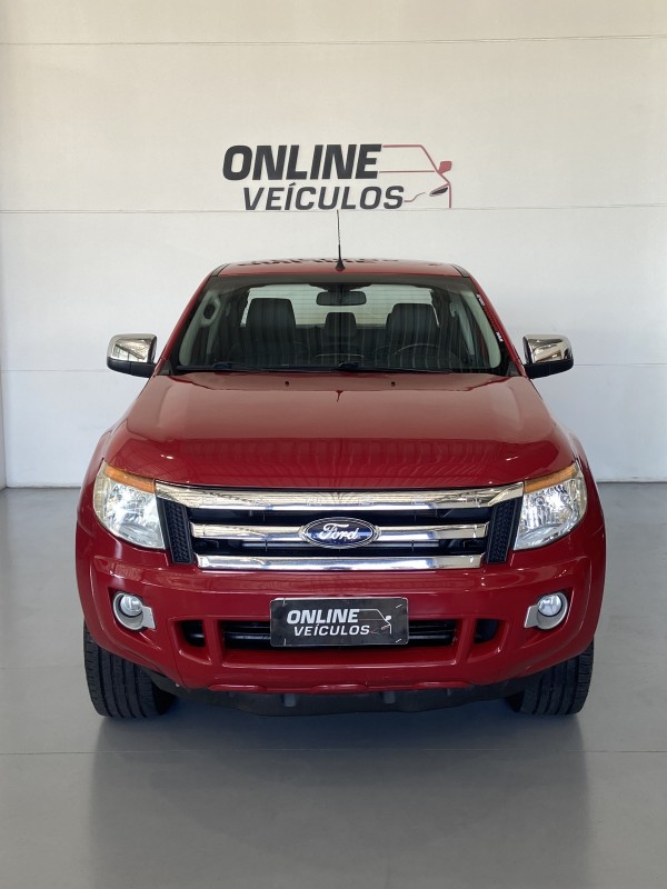RANGER 3.2 XLT 4X4 CD 20V DIESEL 4P AUTOMÁTICO - 2013 - FARROUPILHA